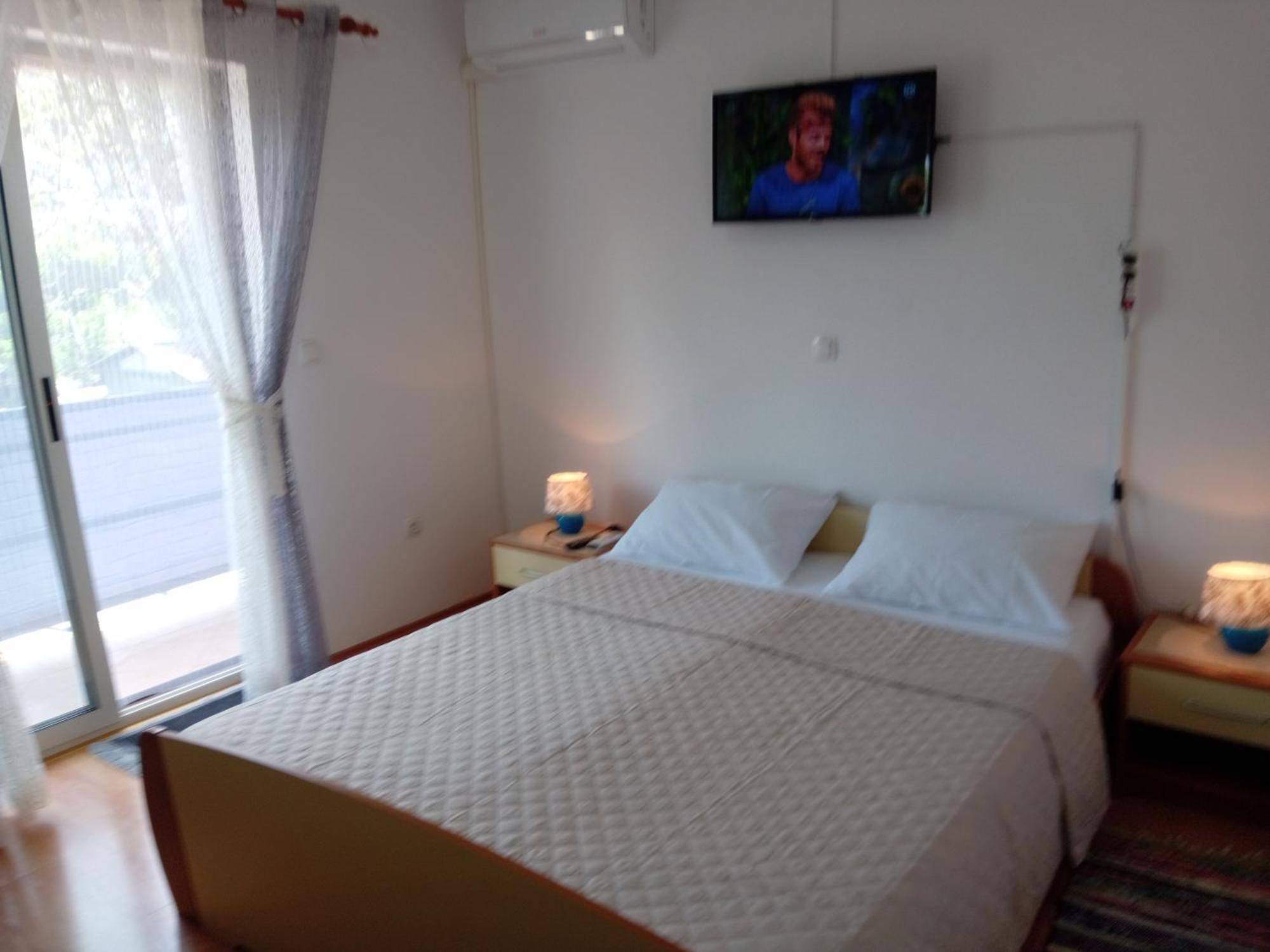 Apartments And Room Markovic Ровінсько-Село Екстер'єр фото
